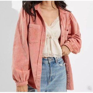 NWT American Eagle AEO Salmon Pink Corduroy Button Up Long Sleeve Shirt size M